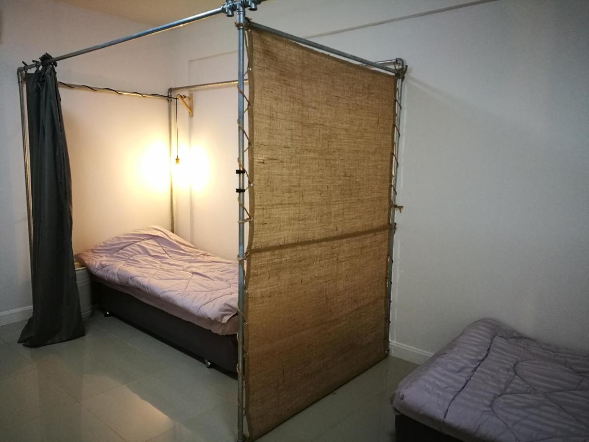 Pak Chong More Hostel エクステリア 写真